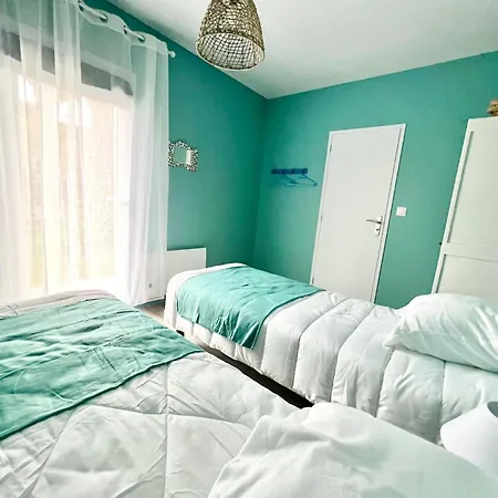 Grande Maison De - 10min Du Centre-ville - Jardin Terrasse Barbecue Terrain De Petanque - Moderne & Confort 3* La Rochelle (Charente-Maritime)